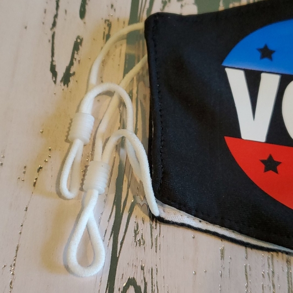 NWOT Vote Face Mask - Picture 2 of 6